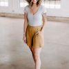 August Cloth Bottoms & Jumpsuits | Kira Textured Shorts