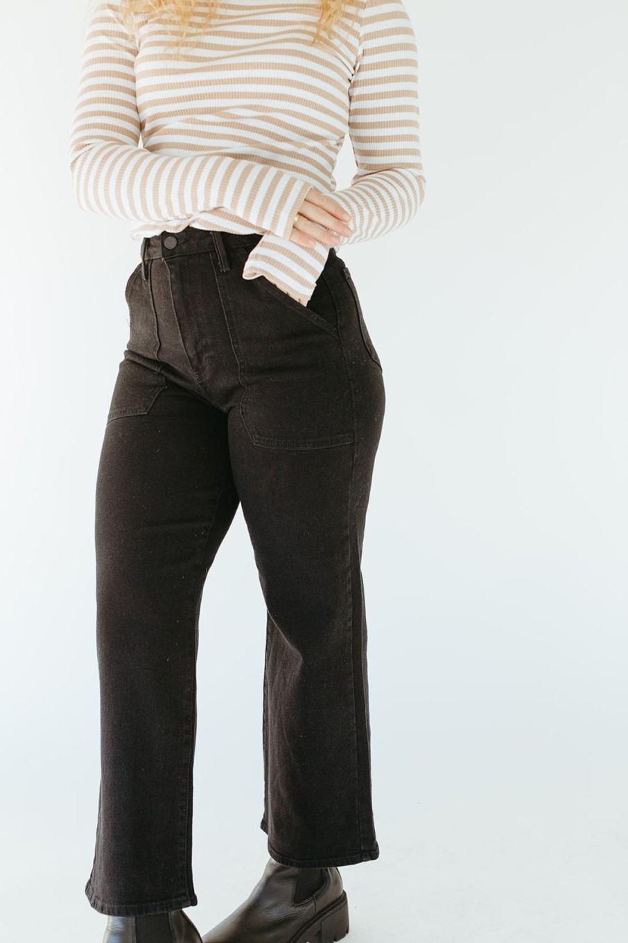 August Cloth Bottoms & Jumpsuits | Dutton Wide Leg Jeans