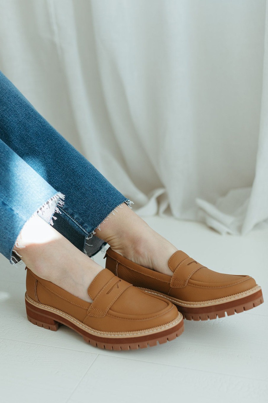 August Cloth Shoes | Cara Loafers