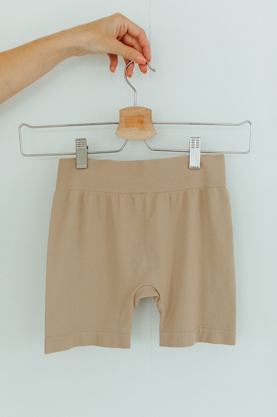 August Cloth Accessories | Essential Slip Shorts