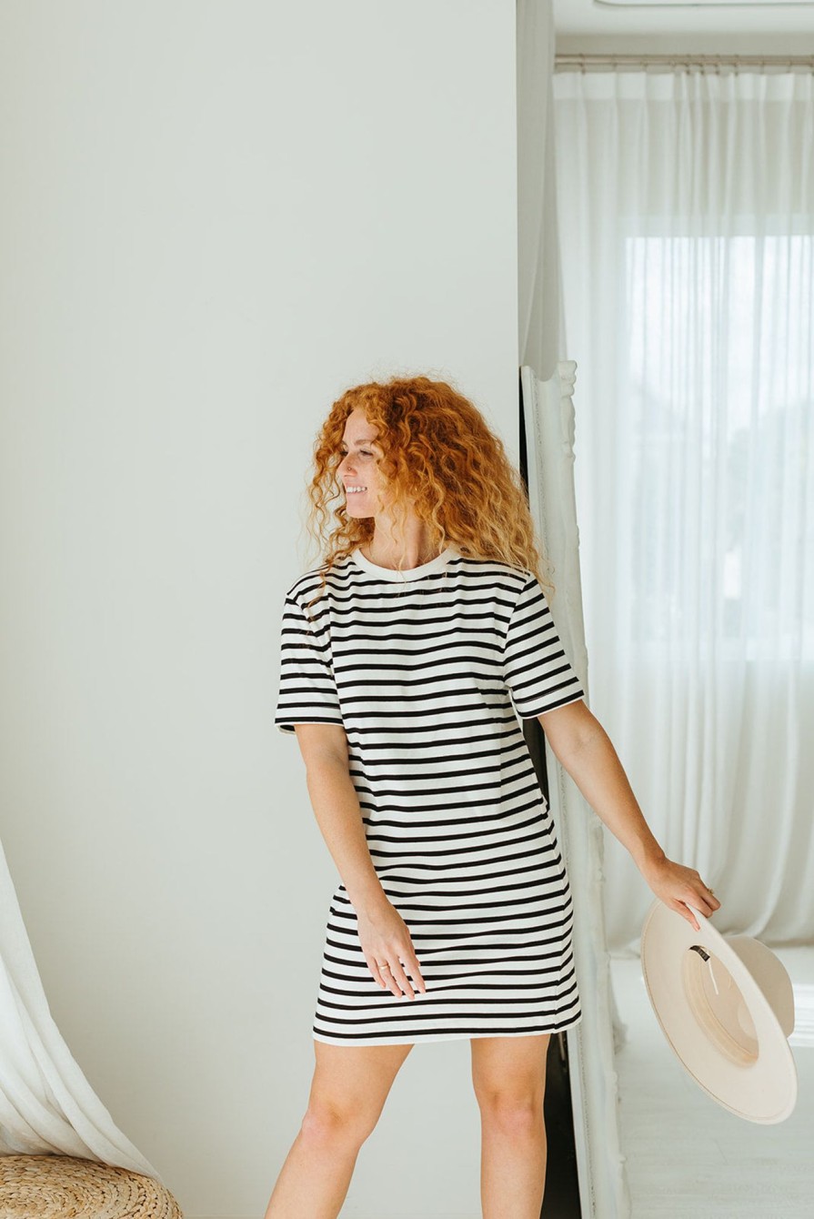 August Cloth Dresses | Hank Tee Shirt Dress