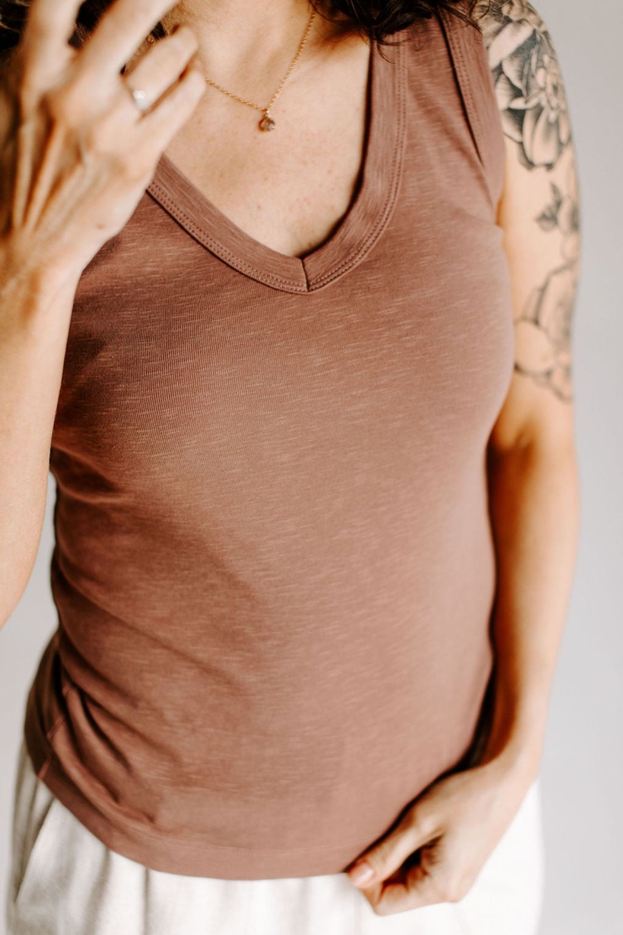 August Cloth Tops | Tawny V-Neck Tank