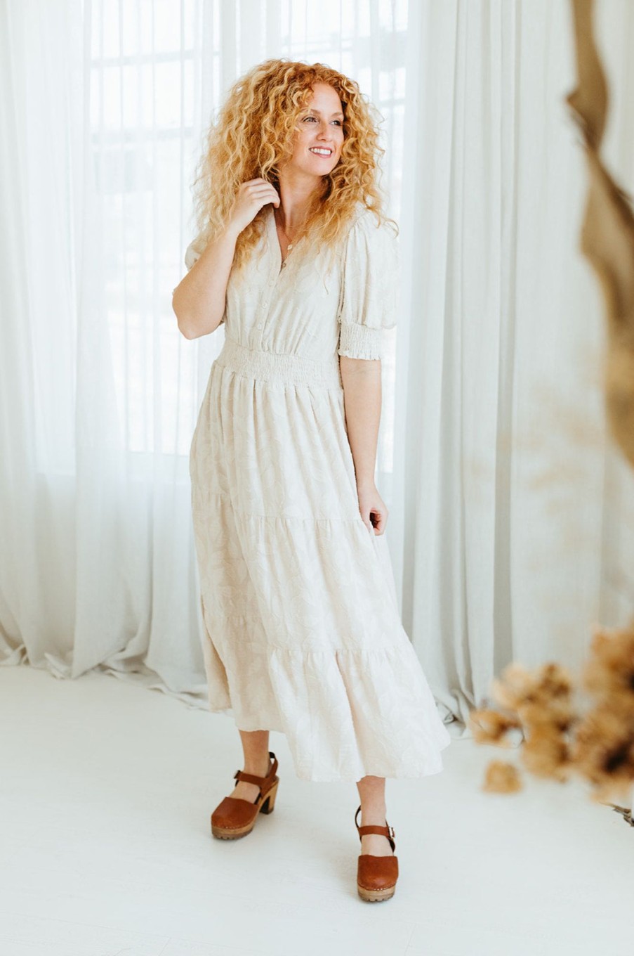 August Cloth Dresses | Carolina Dress