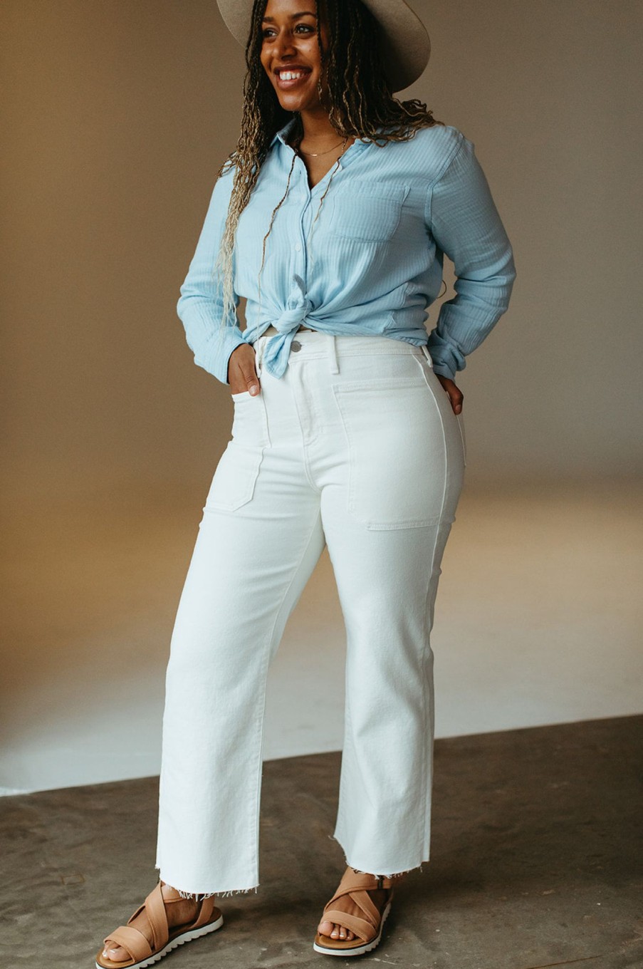 August Cloth Bottoms & Jumpsuits | Toni Wide Leg Jeans