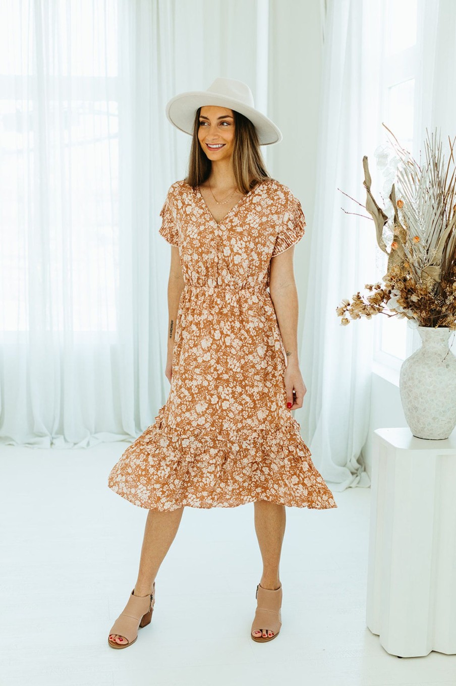 August Cloth Dresses | Damaris Flutter Dress