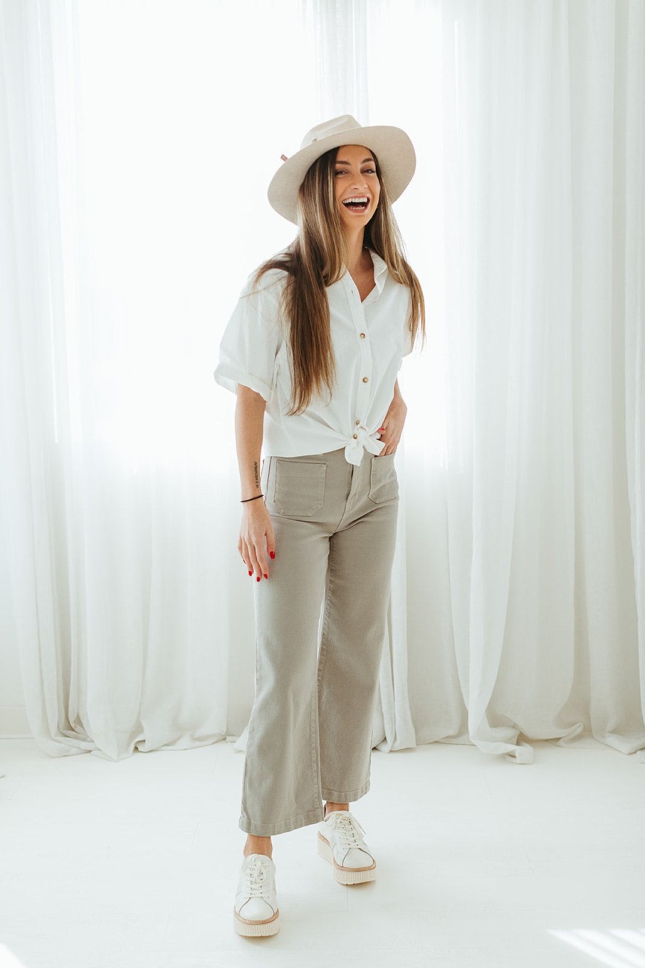 August Cloth Bottoms & Jumpsuits | Presley Wide Leg Jeans